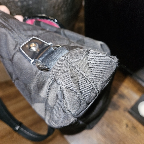 COACH Satchel Medium Size - Picture 6 of 11